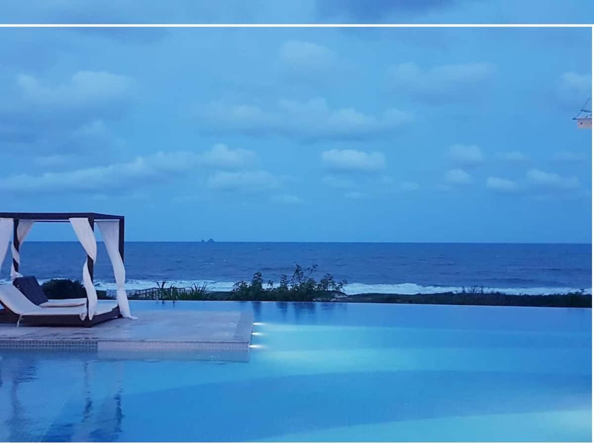 Ape Estilo Resort C/ Pe Na Areia E Vista Mar, Proximo Ao Beto Carrero Picarras Ngoại thất bức ảnh